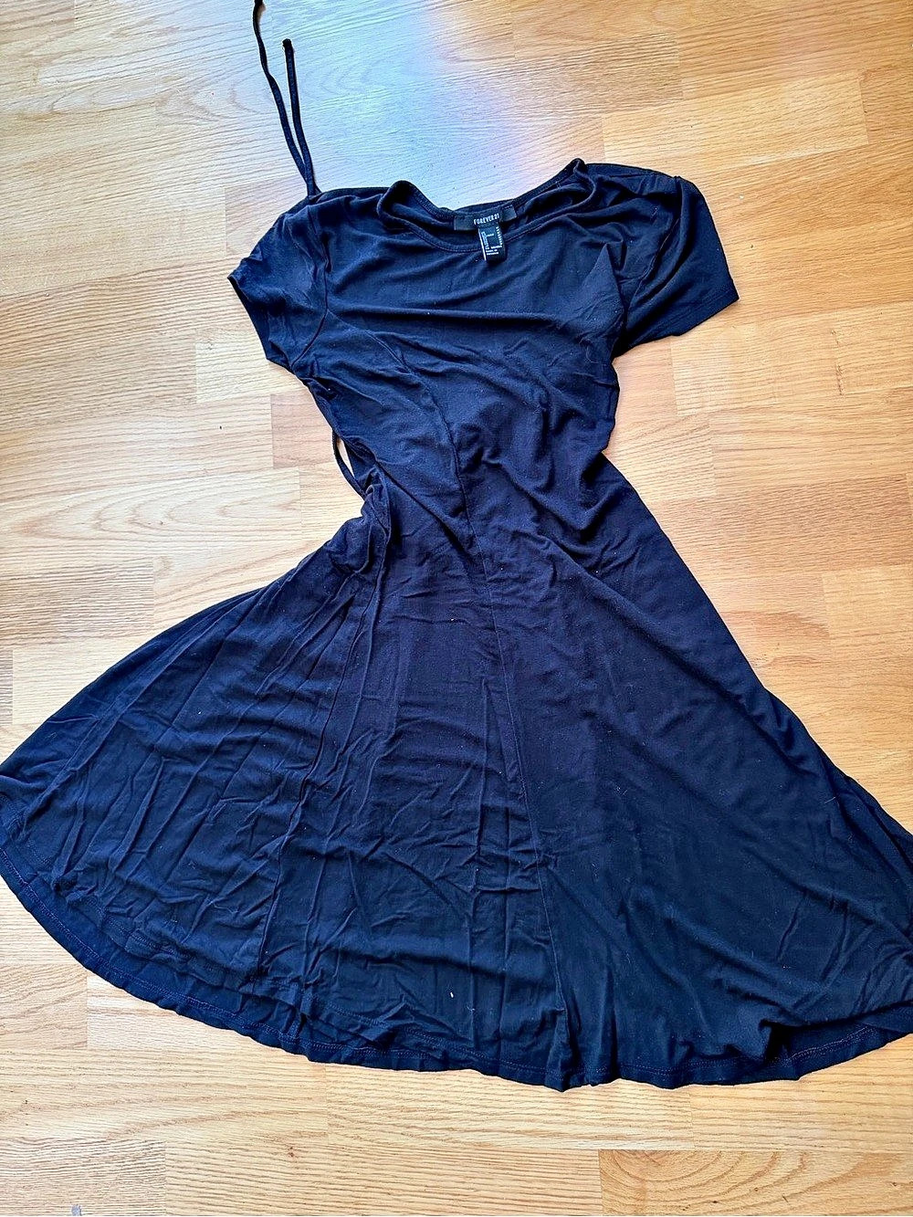 Forever 21 Black Midi Dress Size Small